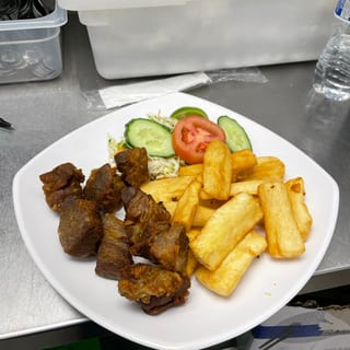 Yuca con Chicharron