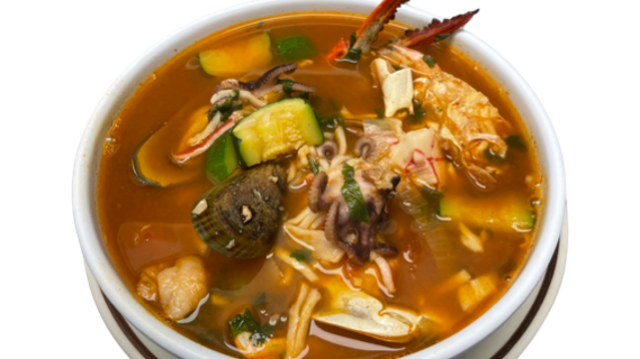 Sopa de Mariscos.